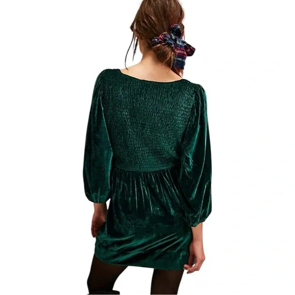 🛍️ Free People Emerald Green Velvet Mini Dress | Size M | New - Picture 4 of 7